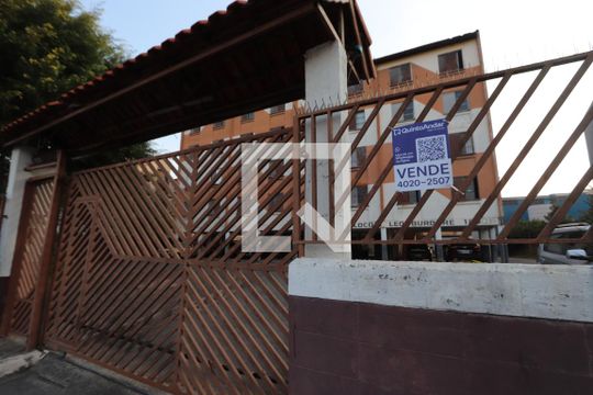 Placa de apartamento à venda com 2 quartos, 50m² em Fazenda da Juta, São Paulo