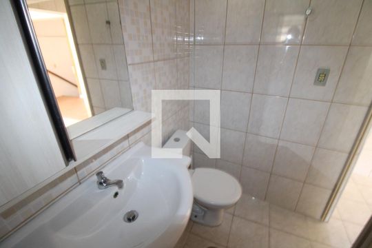 Banheiro de casa para alugar com 1 quarto, 64m² em Vila Nova Cachoeirinha, São Paulo