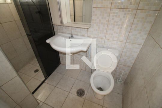 Banheiro de casa para alugar com 1 quarto, 64m² em Vila Nova Cachoeirinha, São Paulo