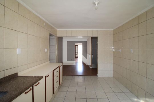 Cozinha de casa para alugar com 1 quarto, 64m² em Vila Nova Cachoeirinha, São Paulo