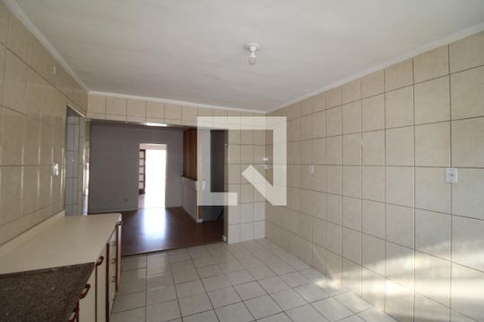 Cozinha de casa para alugar com 1 quarto, 64m² em Vila Nova Cachoeirinha, São Paulo