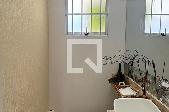 Lavabo de casa à venda com 4 quartos, 160m² em Jardim, Santo André