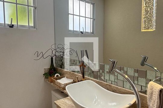 Lavabo de casa à venda com 4 quartos, 160m² em Jardim, Santo André