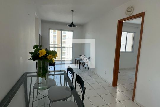 Sala de apartamento para alugar com 3 quartos, 65m² em Parque Viana, Barueri