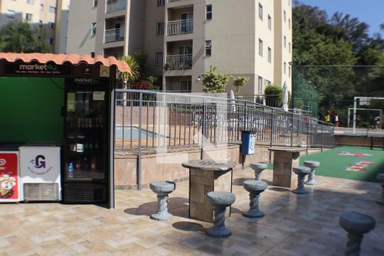 Área comum de apartamento para alugar com 3 quartos, 65m² em Parque Viana, Barueri
