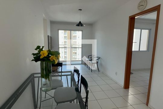 Sala de apartamento para alugar com 3 quartos, 65m² em Parque Viana, Barueri