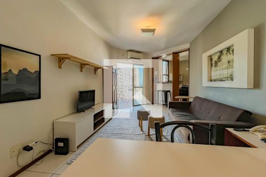 Apartamento à venda com 1 quarto, 60m² em Copacabana, Rio de Janeiro