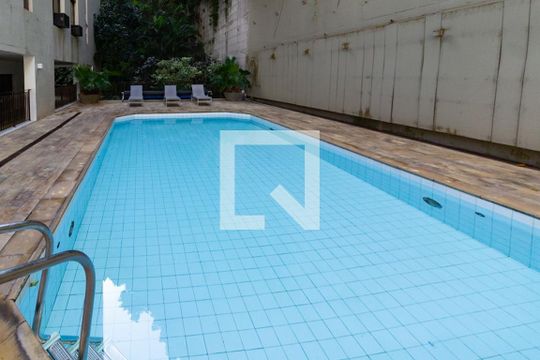 Área comum - Piscina de apartamento à venda com 1 quarto, 60m² em Copacabana, Rio de Janeiro