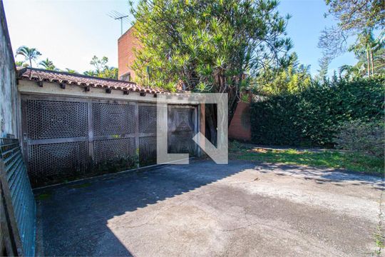 Casa à venda com 3 quartos, 350m² em Jardim Prudência, São Paulo
