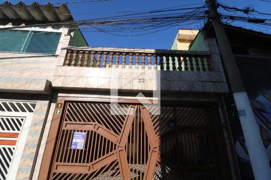 Fachada de casa à venda com 2 quartos, 140m² em Jardim Vila Formosa, São Paulo