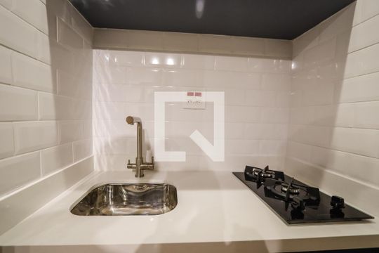 Cozinha de kitnet/studio à venda com 1 quarto, 30m² em Jardim Paulista, São Paulo
