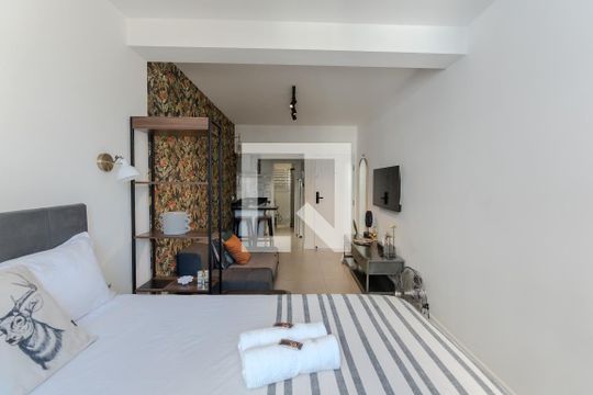 Studio de kitnet/studio para alugar com 1 quarto, 30m² em Jardim Paulista, São Paulo