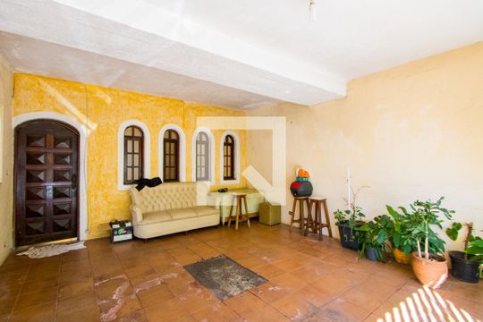 Garagem de casa à venda com 3 quartos, 209m² em Vila Mazzei, Santo André
