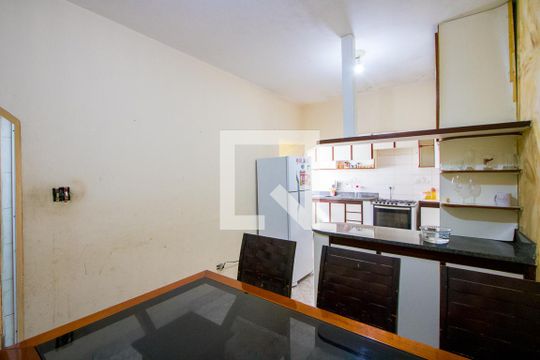 Cozinha de casa à venda com 3 quartos, 209m² em Vila Mazzei, Santo André