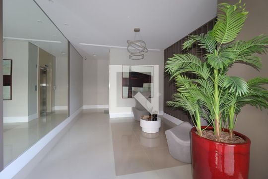 Área Comum - Hall de apartamento para alugar com 3 quartos, 93m² em Campestre, Santo André