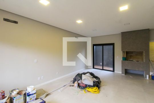 Sala de casa à venda com 3 quartos, 118m² em São José, Canoas