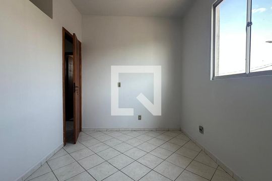 Quarto 1 de casa à venda com 2 quartos, 69m² em Fonte Grande, Contagem