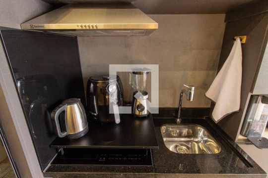 Kitnet/Studio à venda com 1 quarto, 30m² em Sé, São Paulo