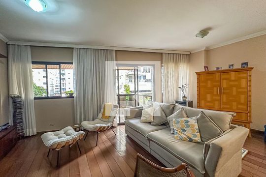 Sala de apartamento à venda com 3 quartos, 139m² em Humaitá, Rio de Janeiro