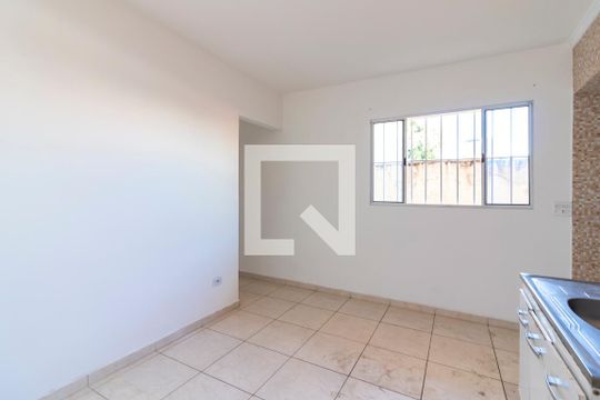 Sala/Cozinha de apartamento para alugar com 1 quarto, 38m² em Parque Peruche, São Paulo