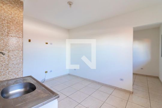 Sala/Cozinha de apartamento para alugar com 1 quarto, 38m² em Parque Peruche, São Paulo