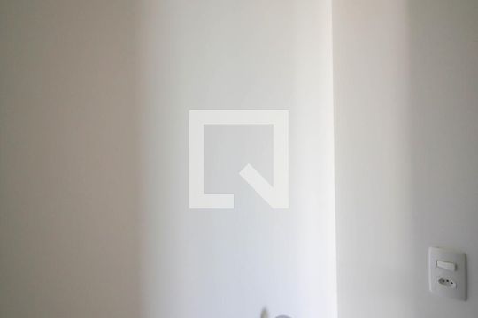 Banheiro  de apartamento à venda com 2 quartos, 32m² em Parque Novo Mundo, Guarulhos