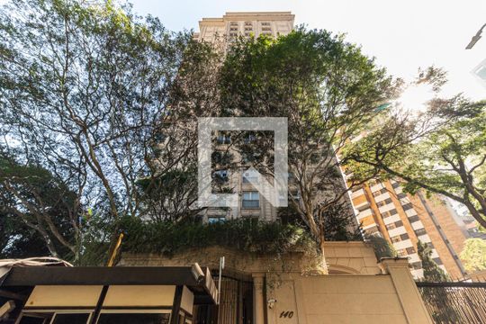 Fachada de apartamento à venda com 5 quartos, 711m² em Higienópolis, São Paulo