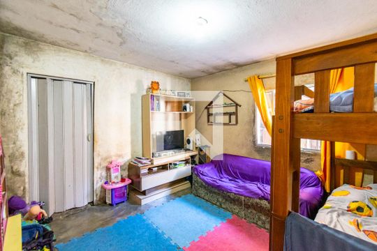 Casa à venda com 3 quartos, 140m² em Americanópolis, São Paulo