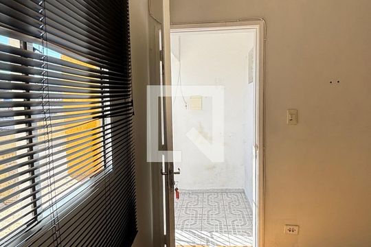 Sala de casa à venda com 1 quarto, 91m² em Vila Santa Teresa, Santo André