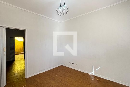 Sala de casa à venda com 1 quarto, 91m² em Vila Santa Teresa, Santo André