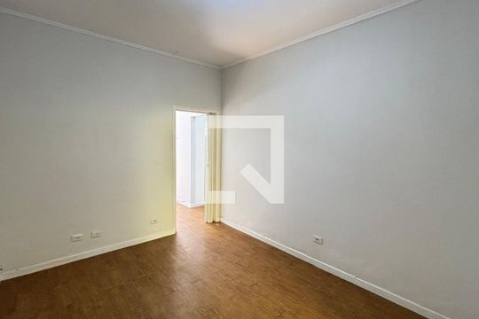 Quarto de casa à venda com 1 quarto, 91m² em Vila Santa Teresa, Santo André