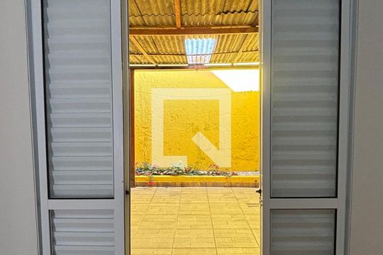 Quarto de casa à venda com 1 quarto, 91m² em Vila Santa Teresa, Santo André