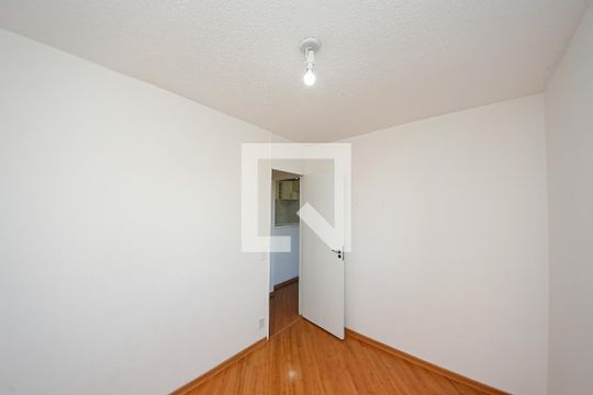 Quarto 2 de apartamento para alugar com 2 quartos, 77m² em Jardim Santa Teresinha, São Paulo