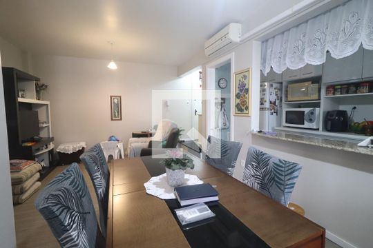 Sala de apartamento à venda com 2 quartos, 77m² em Vila Rosa, Novo Hamburgo