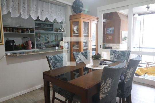 Sala de apartamento à venda com 2 quartos, 77m² em Vila Rosa, Novo Hamburgo