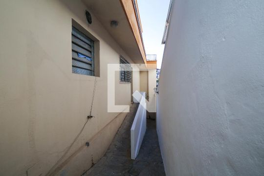 Área Externa de casa para alugar com 4 quartos, 150m² em Carlos Prates, Belo Horizonte