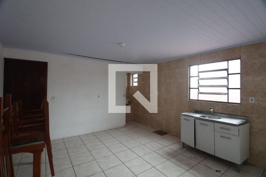 Sala/Cozinha de apartamento para alugar com 2 quartos, 40m² em Igara, Canoas