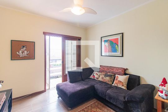 Quarto 2 de casa à venda com 3 quartos, 400m² em Santa Tereza, Porto Alegre