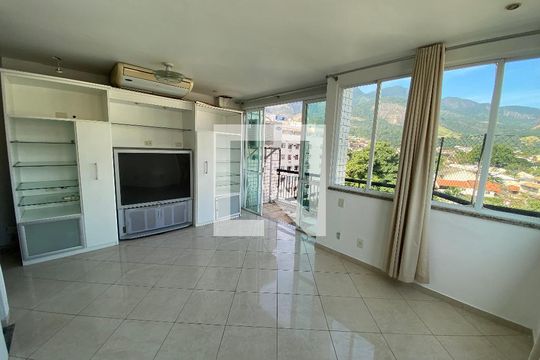 Sala - Cobertura de apartamento à venda com 3 quartos, 154m² em Anil, Rio de Janeiro
