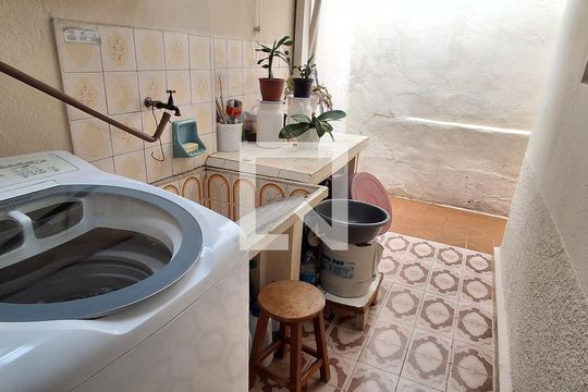 Área de Serviço de casa à venda com 3 quartos, 450m² em Barcelona, São Caetano do Sul