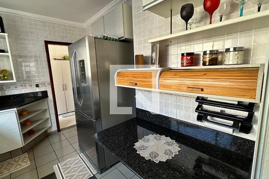 Cozinha de apartamento à venda com 3 quartos, 304m² em Recreio dos Bandeirantes, Rio de Janeiro