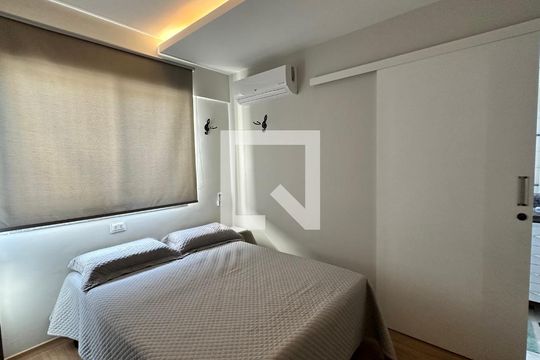 Quarto 2 de apartamento à venda com 3 quartos, 304m² em Recreio dos Bandeirantes, Rio de Janeiro