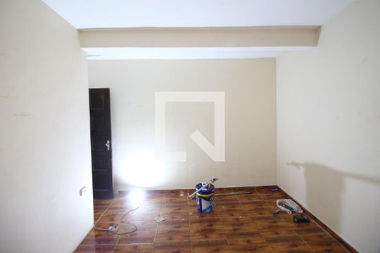 Quarto de casa para alugar com 1 quarto, 55m² em Bandeiras, Osasco