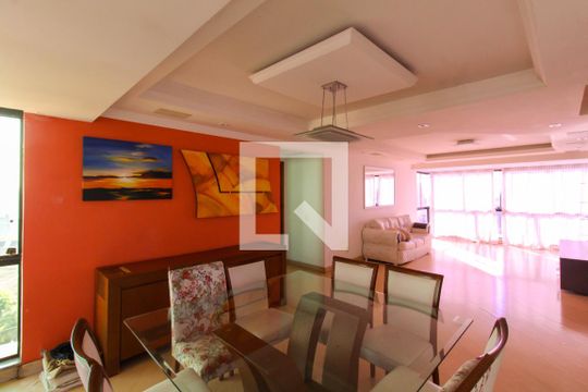 Sala de apartamento para alugar com 3 quartos, 155m² em Marechal Rondon, Canoas