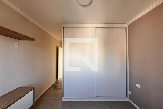 Quarto de apartamento à venda com 1 quarto, 55m² em Centro, Campinas