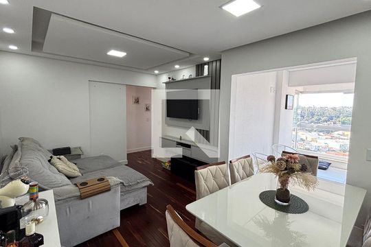 Apartamento para alugar com 3 quartos, 80m² em Santa Terezinha, Santo André