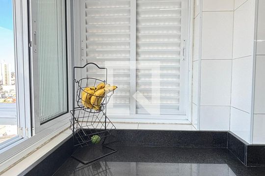 Área de Serviço de apartamento para alugar com 3 quartos, 80m² em Santa Terezinha, Santo André