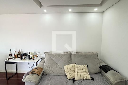 Sala  de apartamento para alugar com 3 quartos, 80m² em Santa Terezinha, Santo André