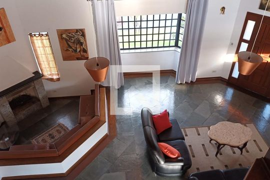 Acesso de casa de condomínio para alugar com 4 quartos, 336m² em Condomínio Estância Marambaia, Vinhedo