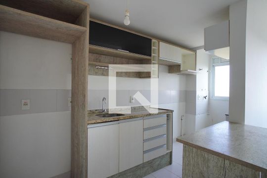 Cozinha de apartamento à venda com 2 quartos, 60m² em Jardim Carvalho, Porto Alegre